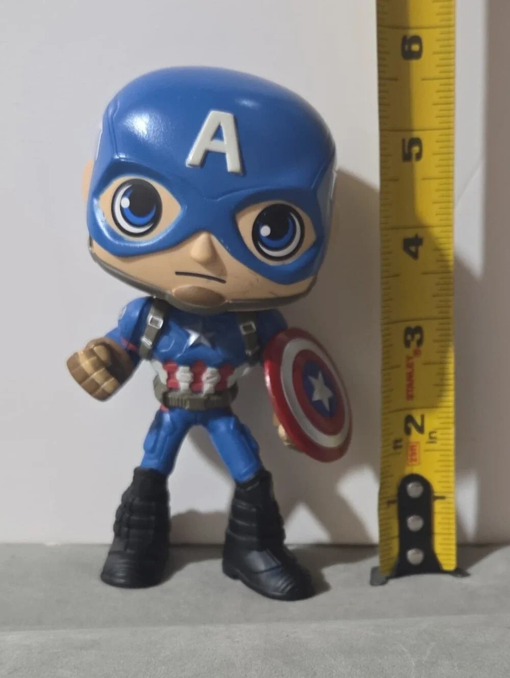 Captain America wacky wobbler funko pop